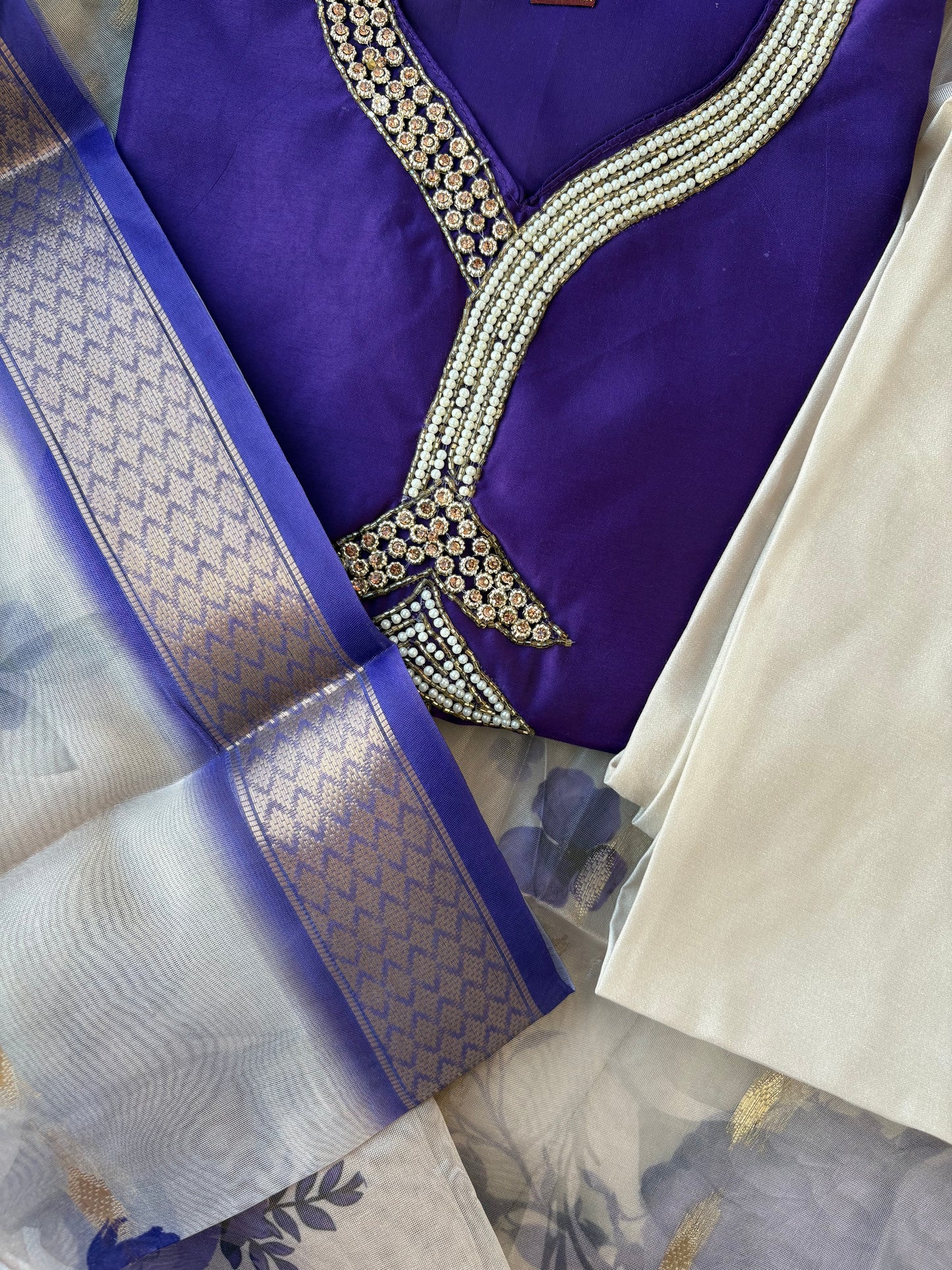 Indigo - White suit set with Dupatta