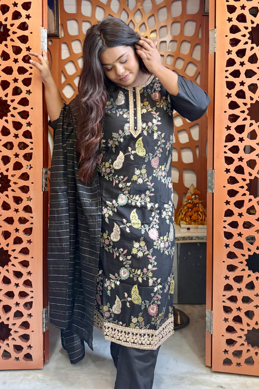 Noor-e-Kala Black floral suit set