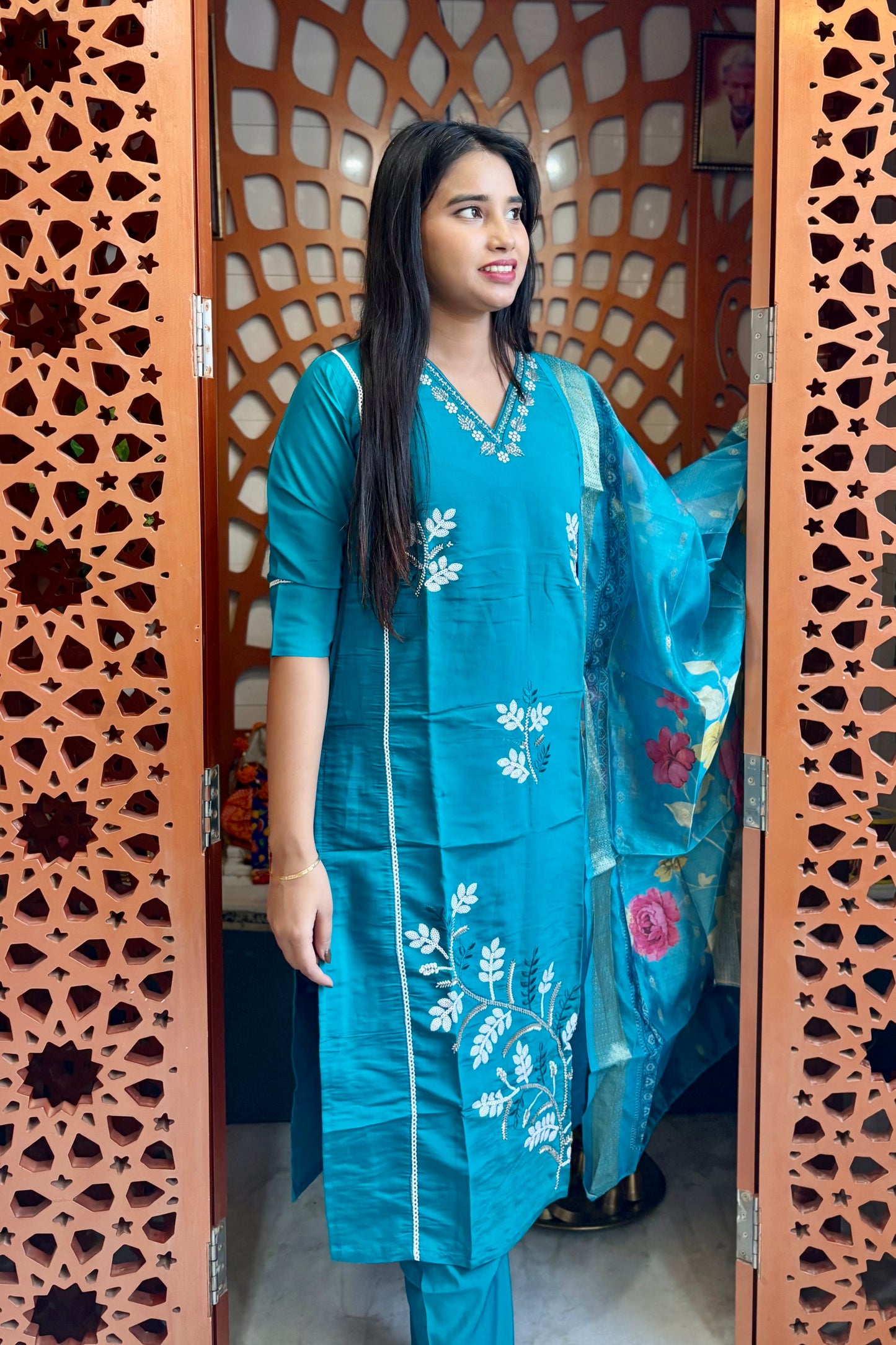 Ambar Suit Set
