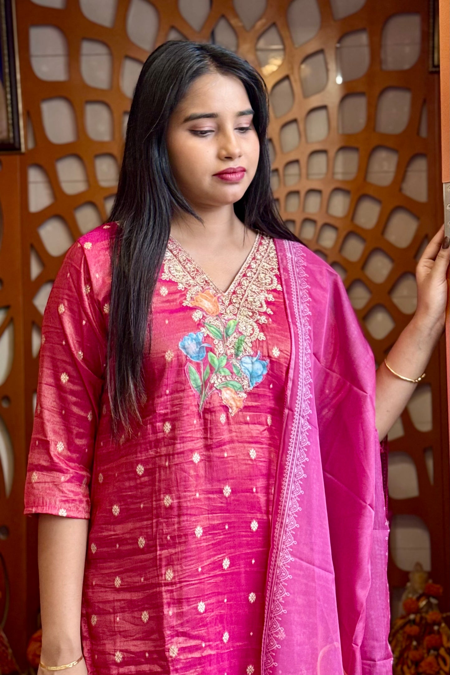 Ruhani Rani Suit Set