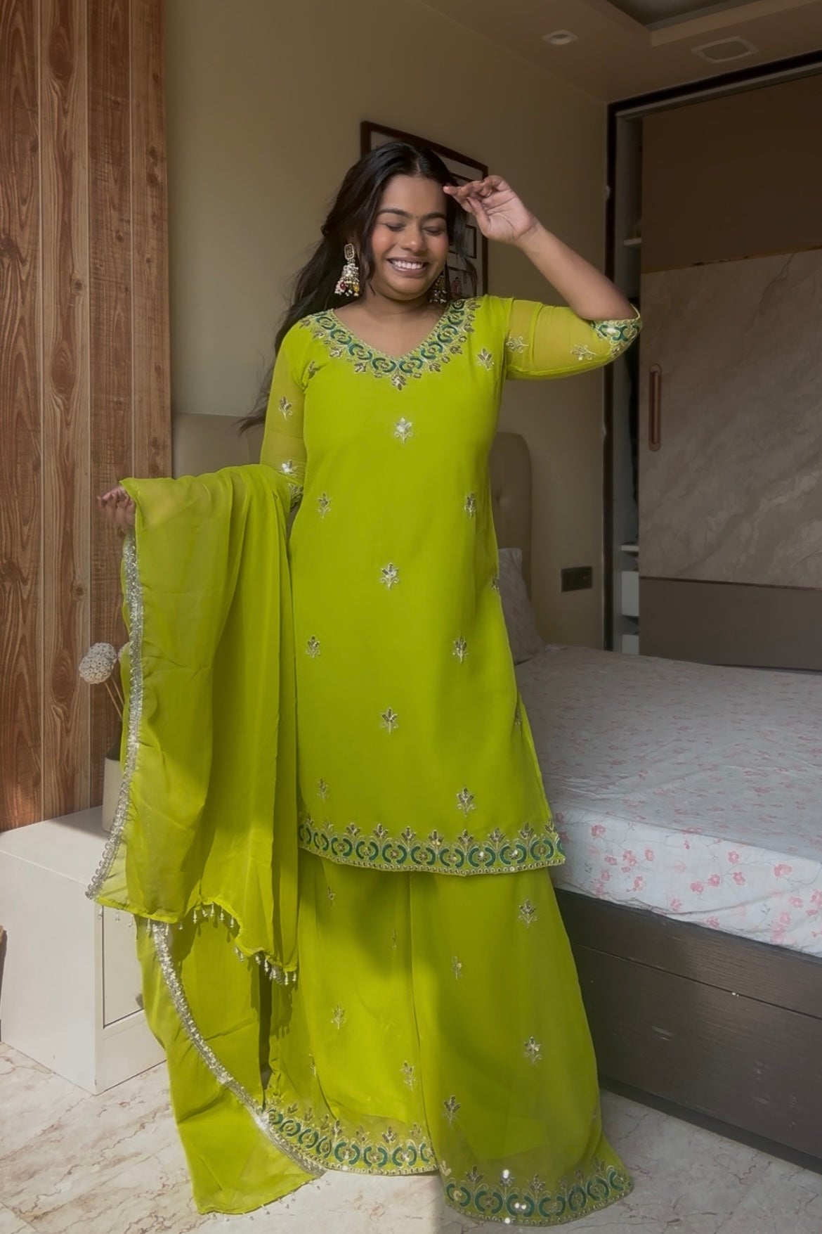 Kaira Sharara  Suit Set