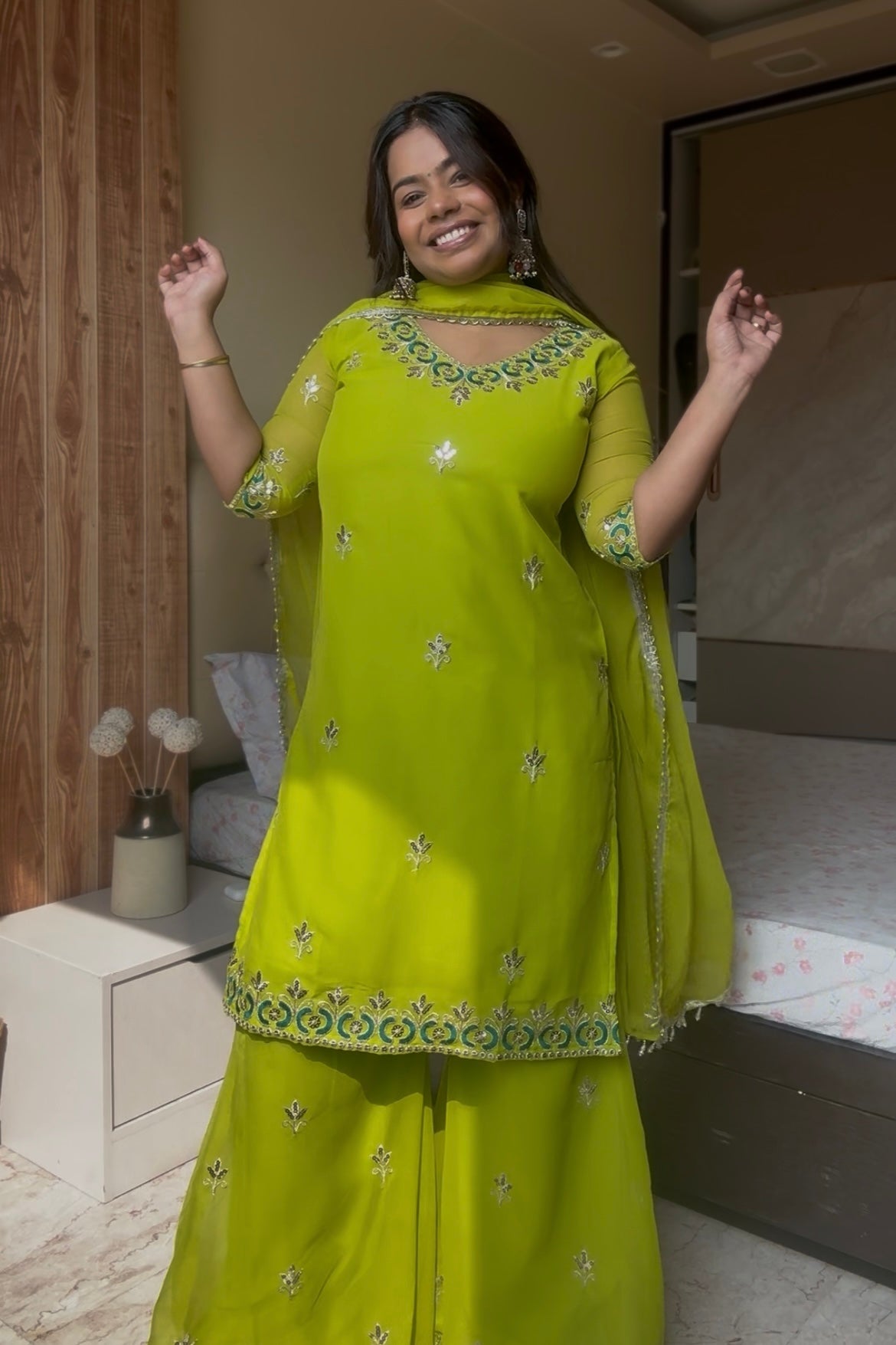 Kaira Sharara  Suit Set