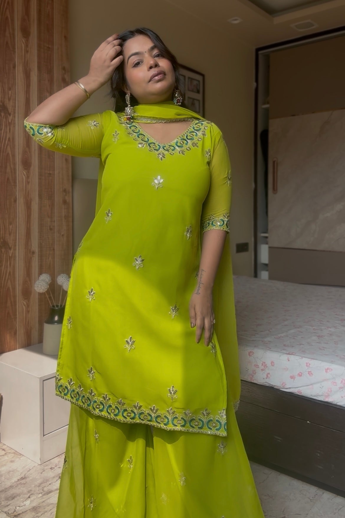 Kaira Sharara  Suit Set