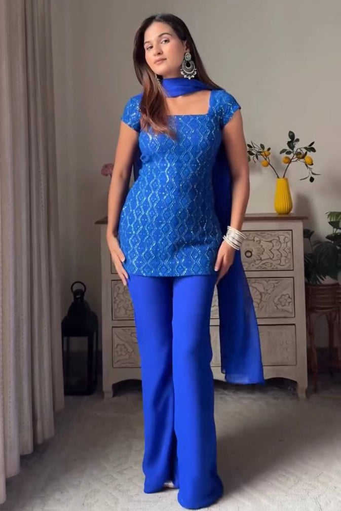 Kareena 90's Blue Suit Set